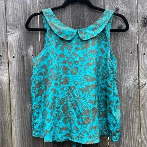 Sleeveless blouse